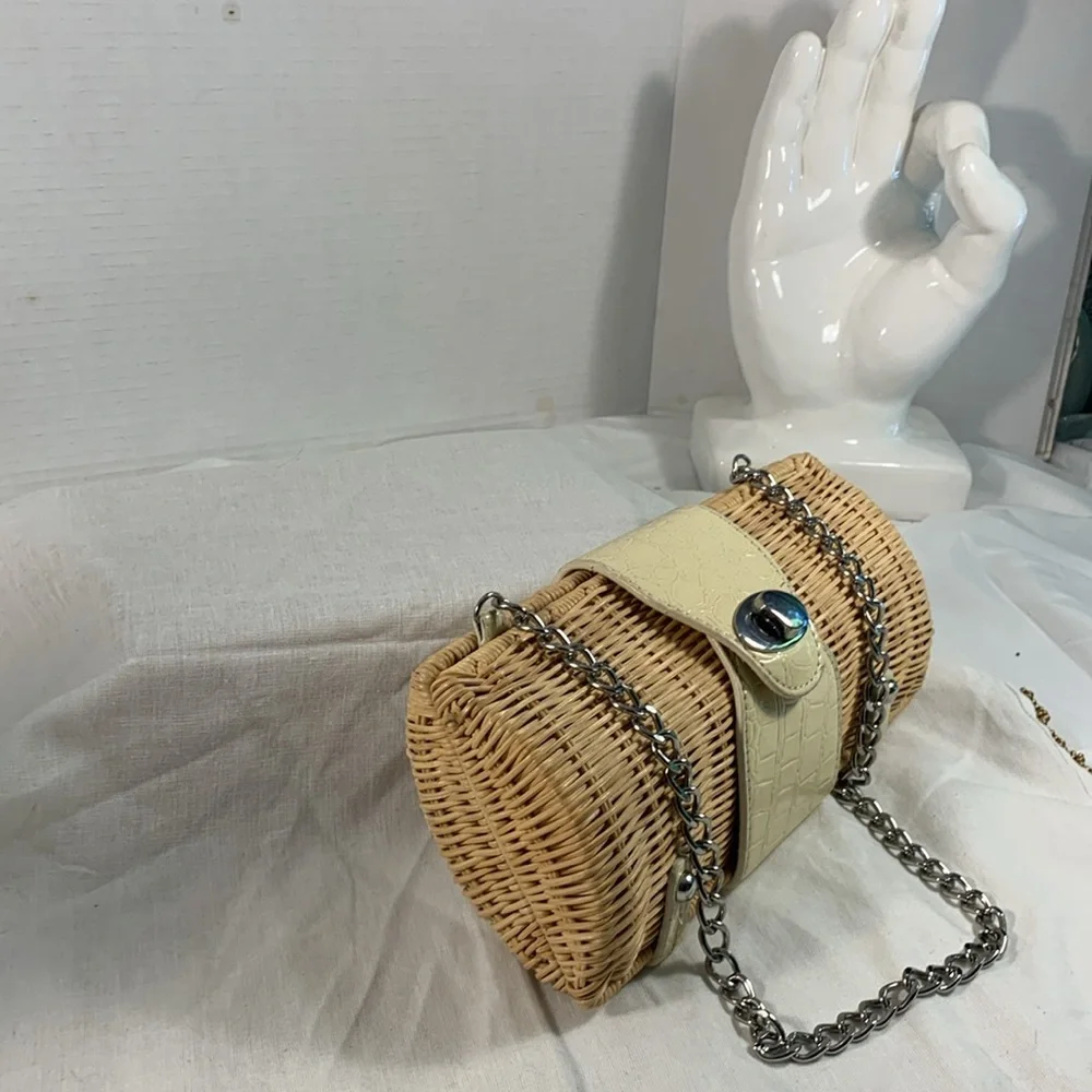 Women’s Beige and Cream Wicker and Reptile Print Patent Leather Chain Strap Bag
